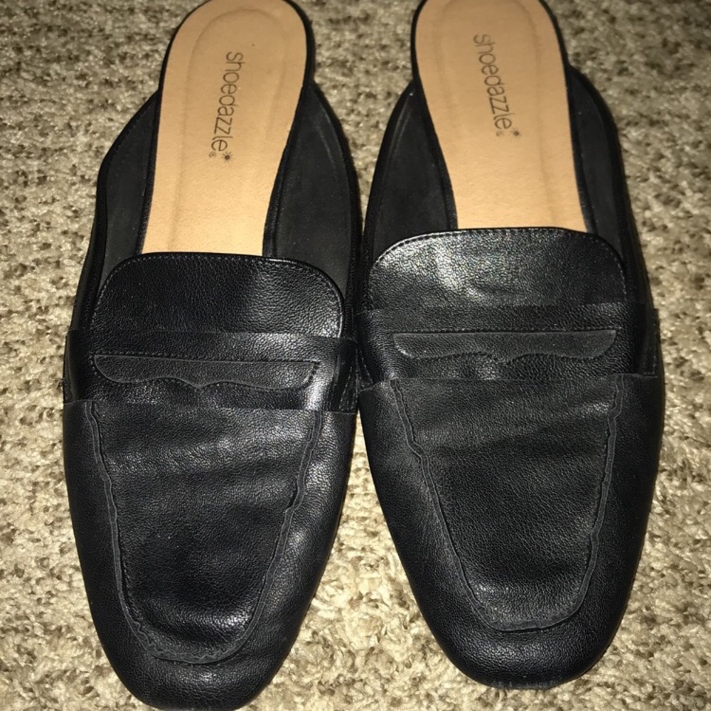 Shoe dazzle Mules